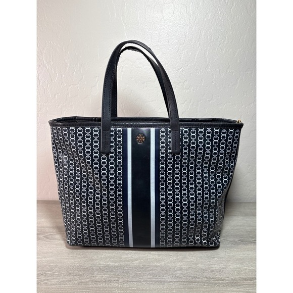 Tory Burch Handbags - Tory Burch Black and White Printed Tote